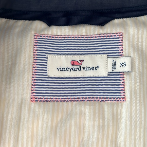 Vineyard Vines Vest - Picture 5 of 6